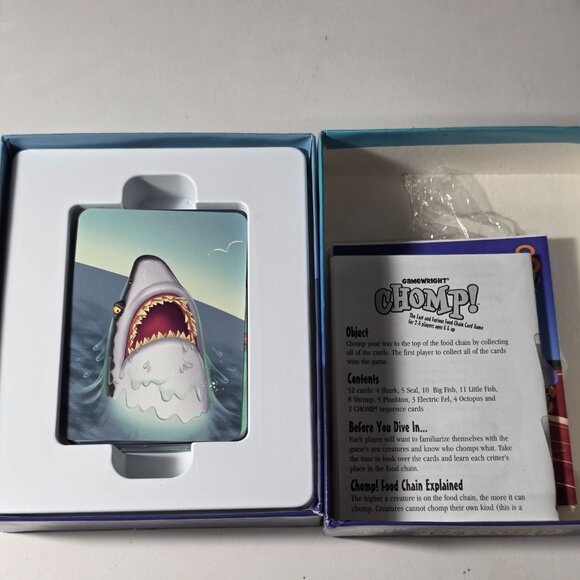 Chomp! Gamewright Food Chain Card Game - Picture 4 of 5